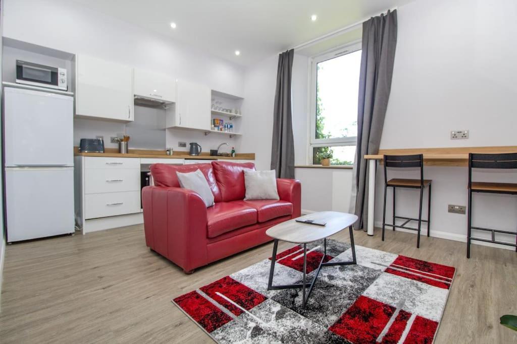 Gustina Lodge Aberdeen Ngoại thất bức ảnh